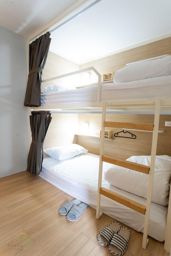 Banku Tea House Samyan (Adults Only) Hostel Bangkok Exterior foto