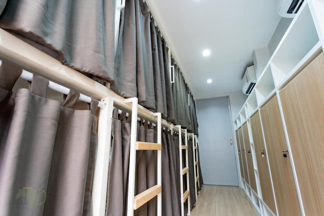 Banku Tea House Samyan (Adults Only) Hostel Bangkok Exterior foto